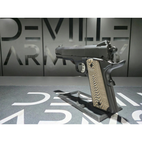 Pistolet TISAS ZIG M 1911 Noir CAL 45 ACP  Chez DEVILLE ARMORY. Votre armurerie en ligne.