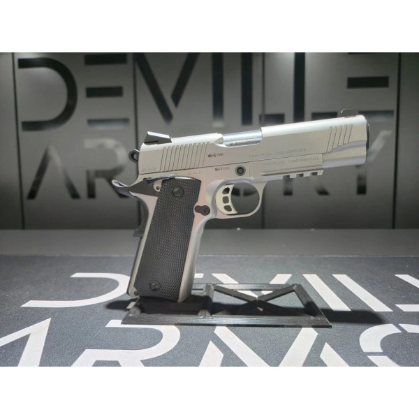 Pistolet TISAS ZIG PCS 1911 Inox CAL 45 ACP  Chez DEVILLE ARMORY. Votre armurerie en ligne.
