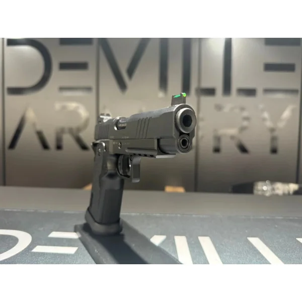 Pistolet Tisas 2011 Carry Bull Barrel Double Stack 9x19 Optic Ready