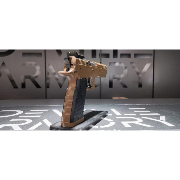 Pistolet Tanfoglio Heptagon FDE 9x19
