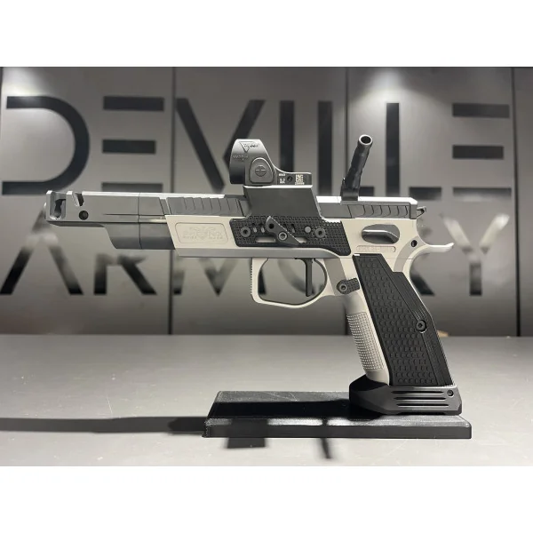 Pistolet Phoenix Raptor SA 9x19 + Trijicon SRO
