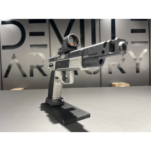 Pistolet Phoenix Raptor SA 9x19 + Trijicon SRO