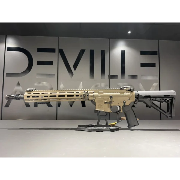 Carabine AR15 Daniel Defense M4A1 RIII FDE 14.5" 223Rem Serie LImité