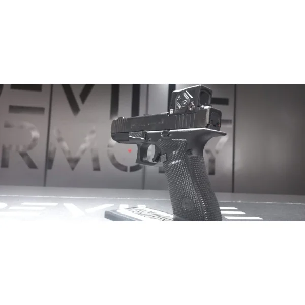 Pistolet Glock 17 Gen6 FS + A-Cut Aimpoint COA