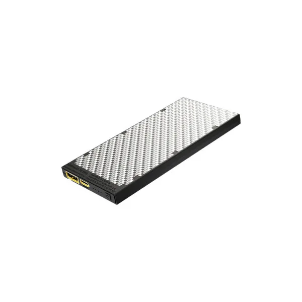 Batterie externe en carbone argentée