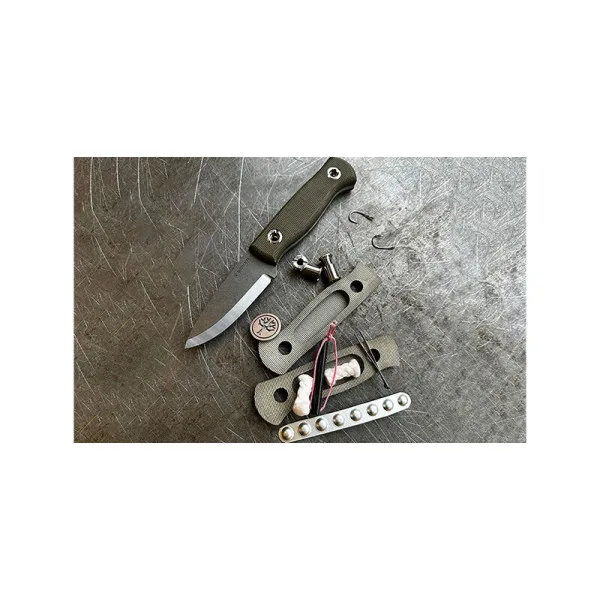 Vigtig vs. Wild Boker — Couteau fixe | Deville Armory