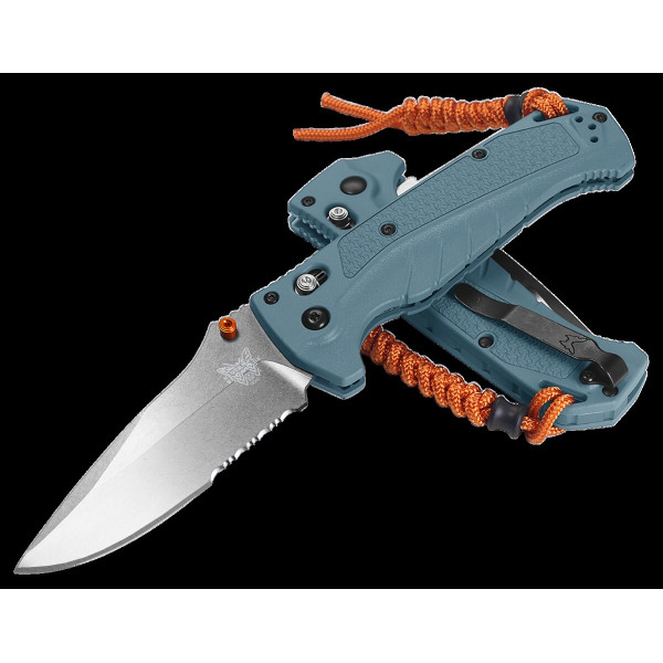 Adira Benchmade — Couteau pliant | Deville Armory