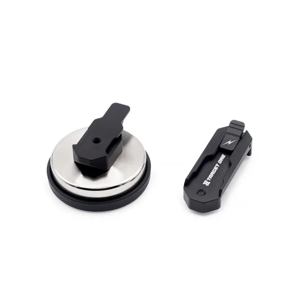 TARGET ONE Magnetic Magnetic Magazine Pouch with Quick Detach System