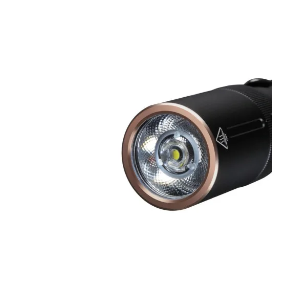 FENIX - E20 V2.0 - Lampe de poche pour le quotidien - 350 LUMENS - 4