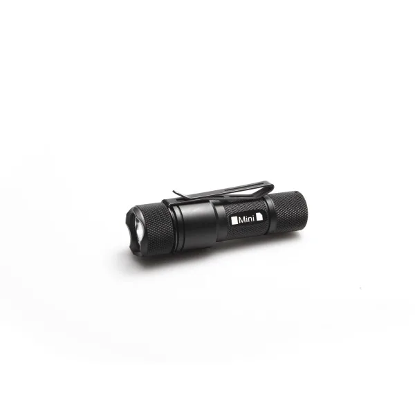 LAMPE TACTICAL STRIKE MINI NOIR 361LM