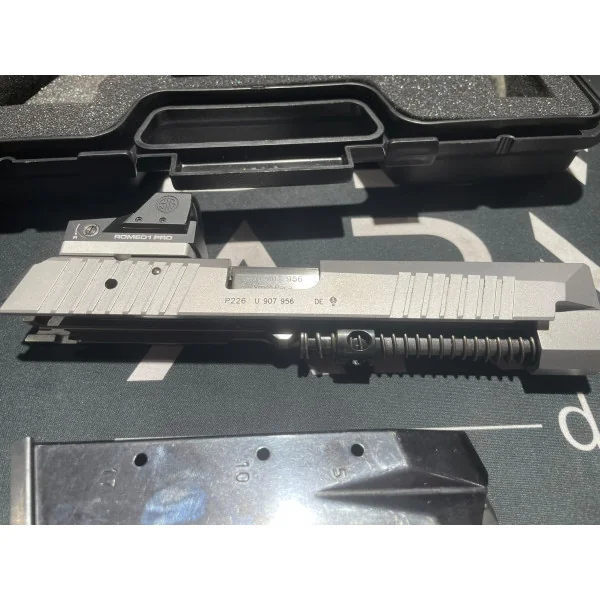 Occasion conversion Sig P226 Xfive 9x19 + Romeo 1 Pro NEUF