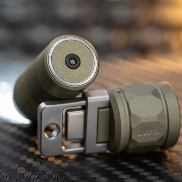 Olight iUltra - Mini Lampe Porte-Clés Rechargeable en OAL