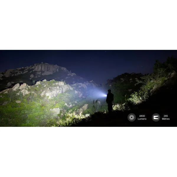 Olight Seeker Ultra | Lampe Torche Rechargeable Ultra Puissante 4800 Lumens