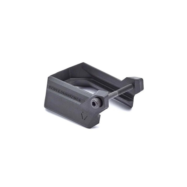 Strike Industries SI-CEVO-MAGWELL Magwell pour CZ EVO/Polymère  Chez DEVILLE ARMORY. Votre armurerie en ligne.