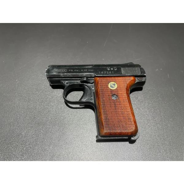 Pistolet Reck P8 6.35
