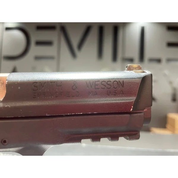 Pistolet Smith & Wesson M&P9 9X19 1€ sans prix de réserve