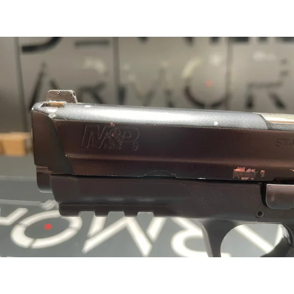 Pistolet Smith & Wesson M&P9 9X19 1€ sans prix de réserve