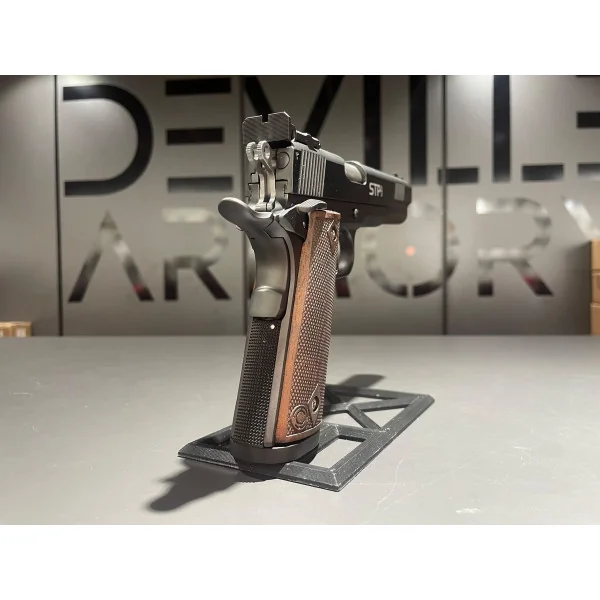 "Précision Ultime : STP Sentry 6.0 chez DEVILLE ARMORY"