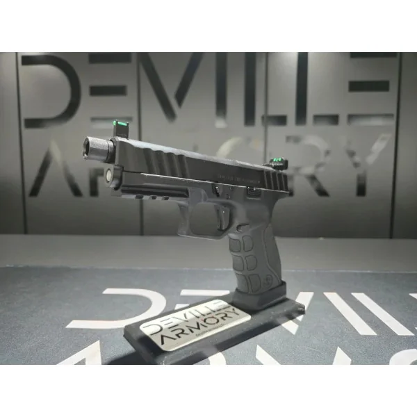 Pistolet Stoeger STR9S-Combat 9x19