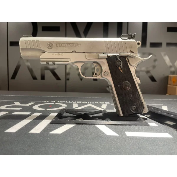 Pistolet Taurus PT 19111 45ACP 1€ sans prix de réserve