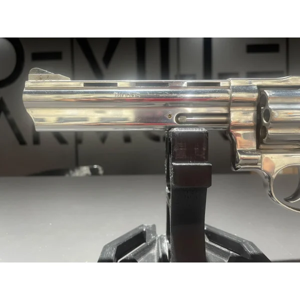 Revolver Taurus MOD 608 6" 357Mag