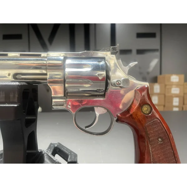 Revolver Taurus MOD 608 6" 357Mag