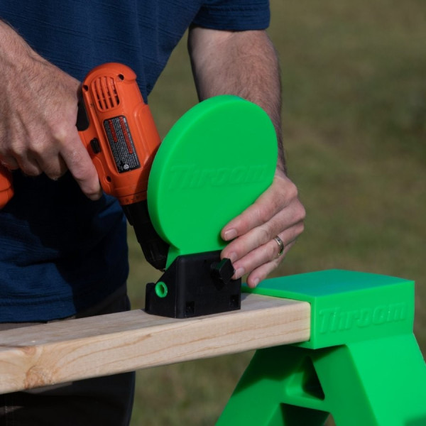 Base de cible THROOM KnockDown avec vis et écrous