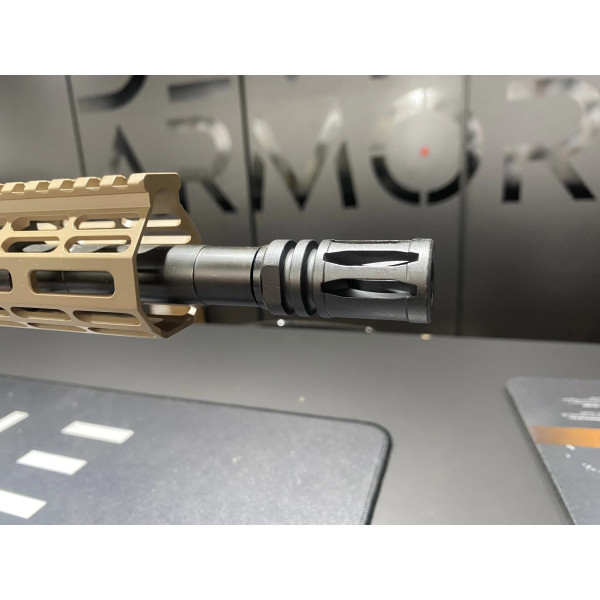 Carabine AR15 AERO PRECISION M4E1 dual tone 14.5 '' cal. 5.56mm Noir / FDE  Chez DEVILLE ARMORY. Votre armurerie en ligne.
