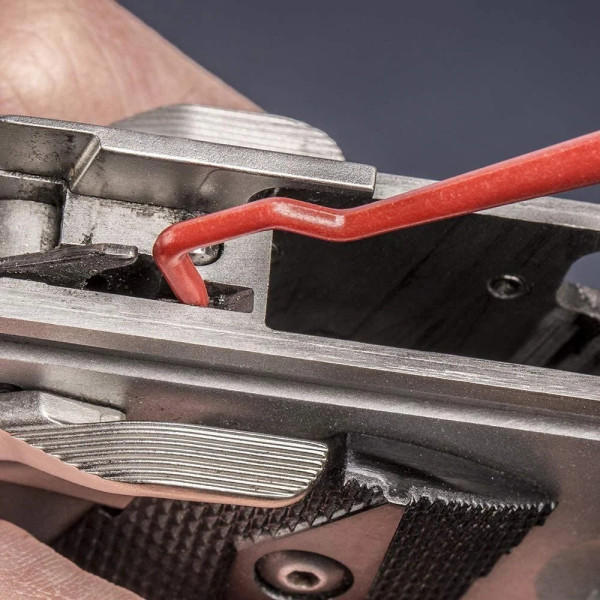 Kit de nettoyage REAL AVID AVGCK9MM 9mm  Chez DEVILLE ARMORY. Votre armurerie en ligne.