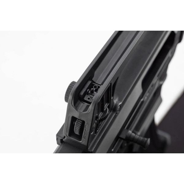 Fusil semi auto AKSA ARMS CF1200 cal. 12/76  Chez DEVILLE ARMORY. Votre armurerie en ligne.