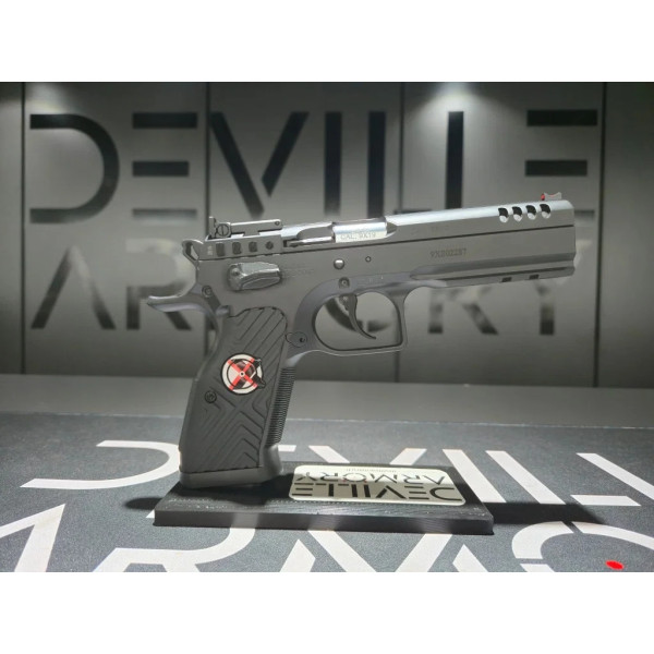Pistolet TANFOGLIO STOCK III XTREME CAL. 9x19  Chez DEVILLE ARMORY. Votre armurerie en ligne.