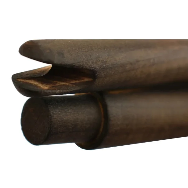 Pistolet à élastiques en bois