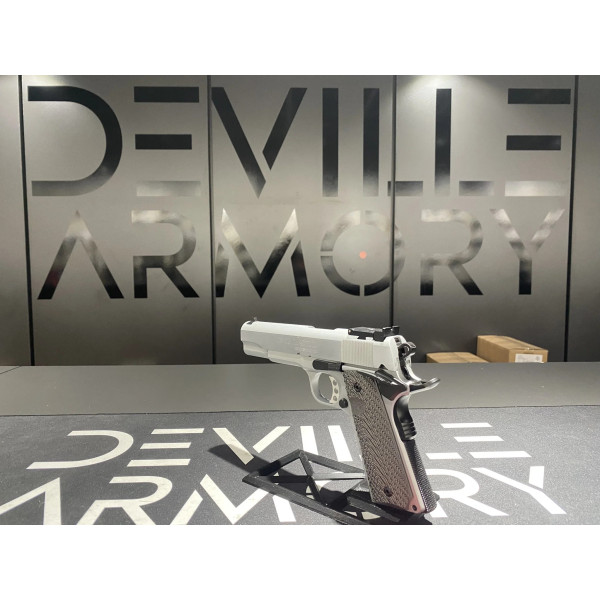 Pistolet Tanfoglio Witness 1911 Custom Chrome 9X19  Chez DEVILLE ARMORY. Votre armurerie en ligne.