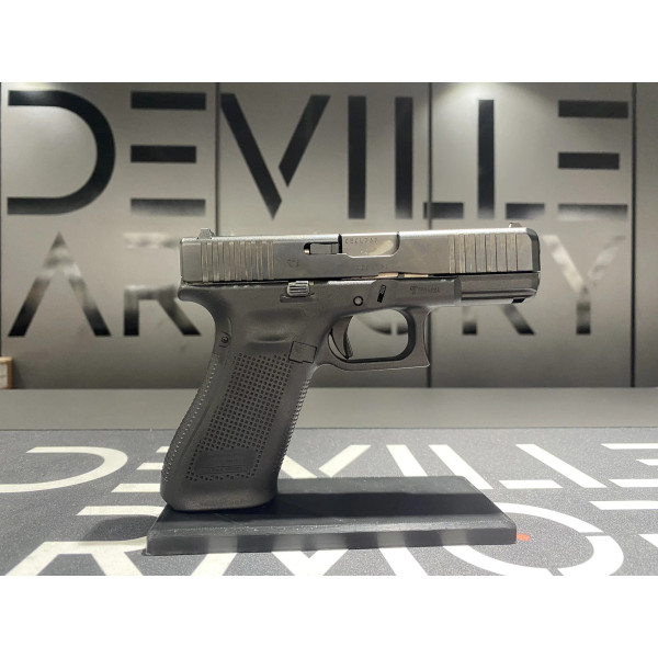 Pistolet GLOCK 45  Chez DEVILLE ARMORY. Votre armurerie en ligne.