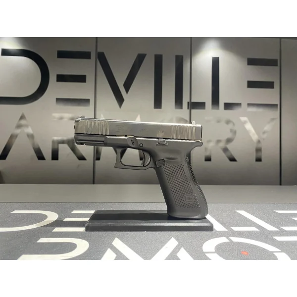 Pistolet GLOCK 45