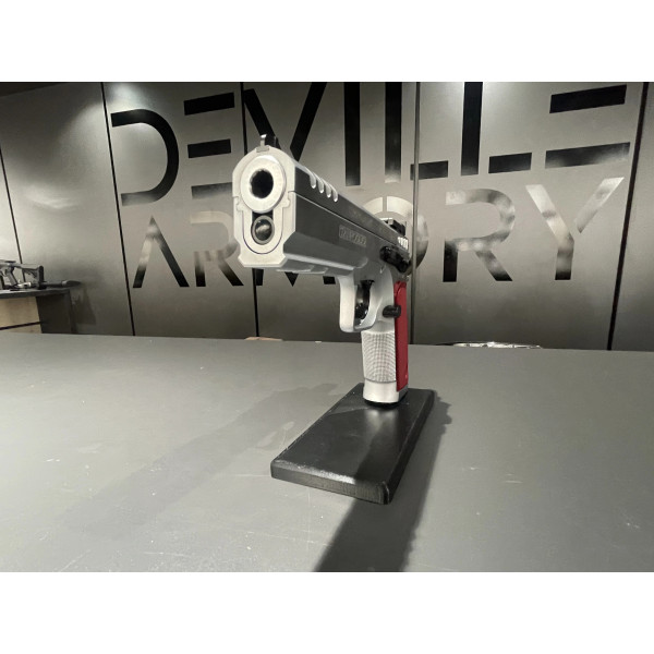 Pistolet TANFOGLIO STOCK III PRO OR 9x19  Chez DEVILLE ARMORY. Votre armurerie en ligne.