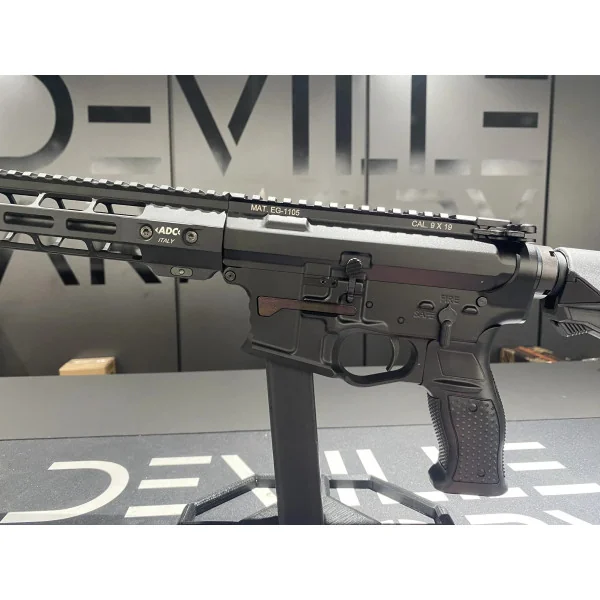 CARABINE ADC AR9 SILENCE CAL. 9X19 NOIR 9.5" GARDE MAIN 12" AVEC A-TEC PMM6 1/2X28