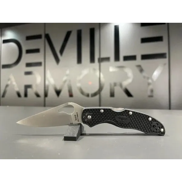 BYRD SERIE LIMITE CDF 2024 (Spyderco) Harrier 2 Noir