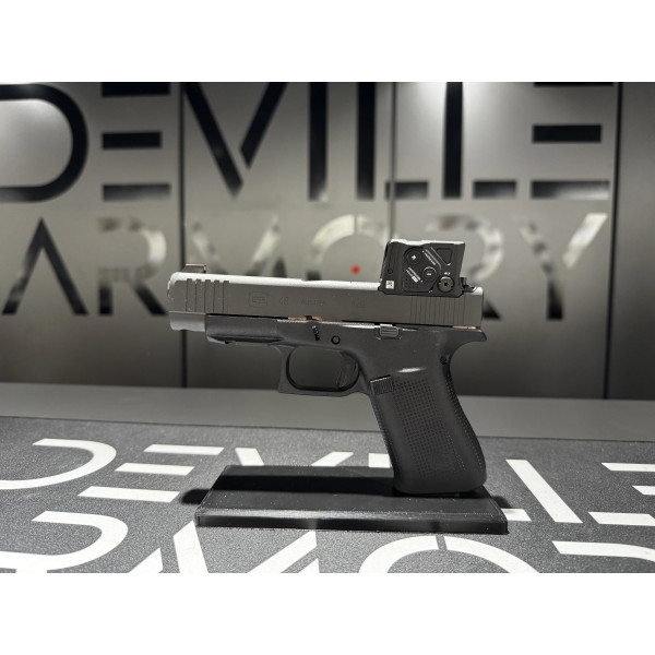 Pistolet Glock 48 Gen5 FS A-Cut Combo Aimpoint COA 9x19  Chez DEVILLE ARMORY. Votre armurerie en ligne.
