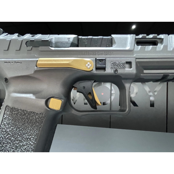 Pistolet SFX RIVAL GREY 9X19  Chez DEVILLE ARMORY. Votre armurerie en ligne.