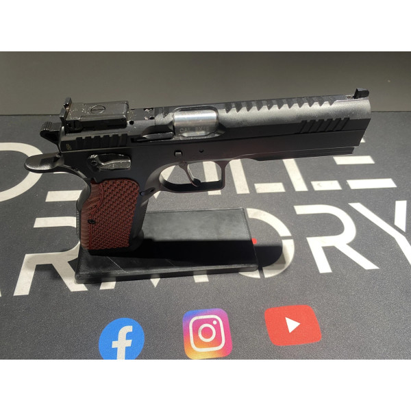 Pistolet TANFOGLIO STOCK III (3) SPECIAL CAL. 9X19 OPTIC READY  Chez DEVILLE ARMORY. Votre armurerie en ligne.