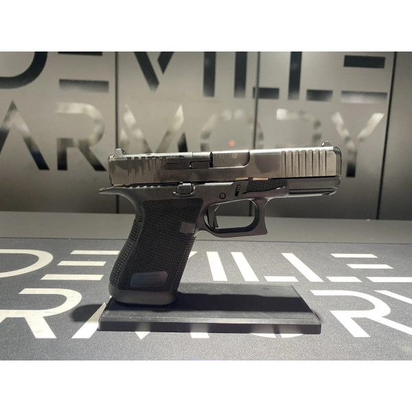 Pistolet GLOCK 19 GEN6  Chez DEVILLE ARMORY. Votre armurerie en ligne.