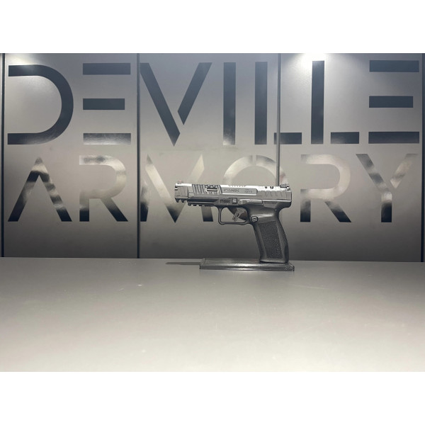PISTOLET SFX RIVAL DARK SIDE 9X19  Chez DEVILLE ARMORY. Votre armurerie en ligne.