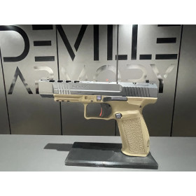 Pistolet METE SFX FDE 9X19  Chez DEVILLE ARMORY. Votre armurerie en ligne.