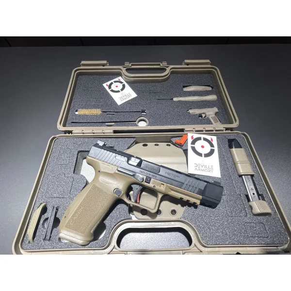 Pistolet Canik Mete SFX FDE 9X19