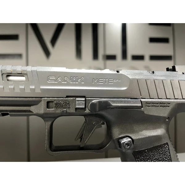 Pistolet CANIK METE SFX PRO BLACK 9X19