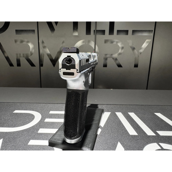 Pistolet CANIK SFX RIVAL-S CHROME  Chez DEVILLE ARMORY. Votre armurerie en ligne.