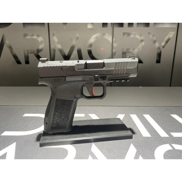 Pistolet Mete MC9LS Noir 9X19  Chez DEVILLE ARMORY. Votre armurerie en ligne.