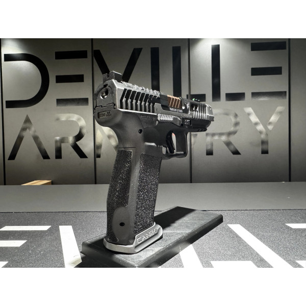 Pistolet CANIK TTi COMBAT SMOKE 9X19  Chez DEVILLE ARMORY. Votre armurerie en ligne.