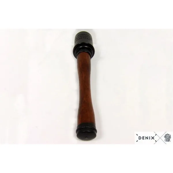 Réplique décorative Denix grenade M24 allemande 1915/1945